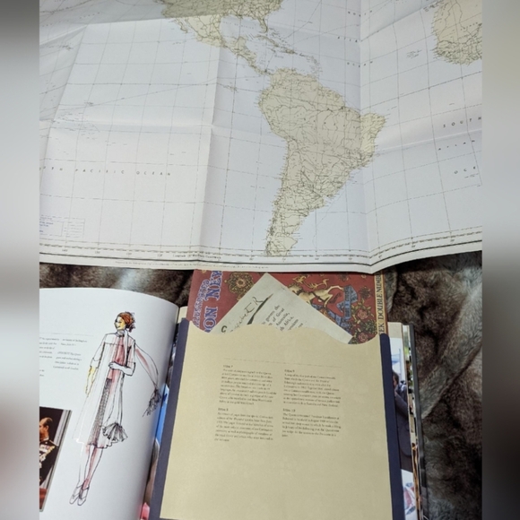 Hardcover The Treasures of Queen Elizabeth II by Tim Ewart - Picture 5 of 8